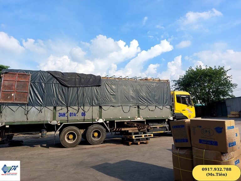 Xe tải gửi hàng đi Đồng Nai tại Phước Tấn
